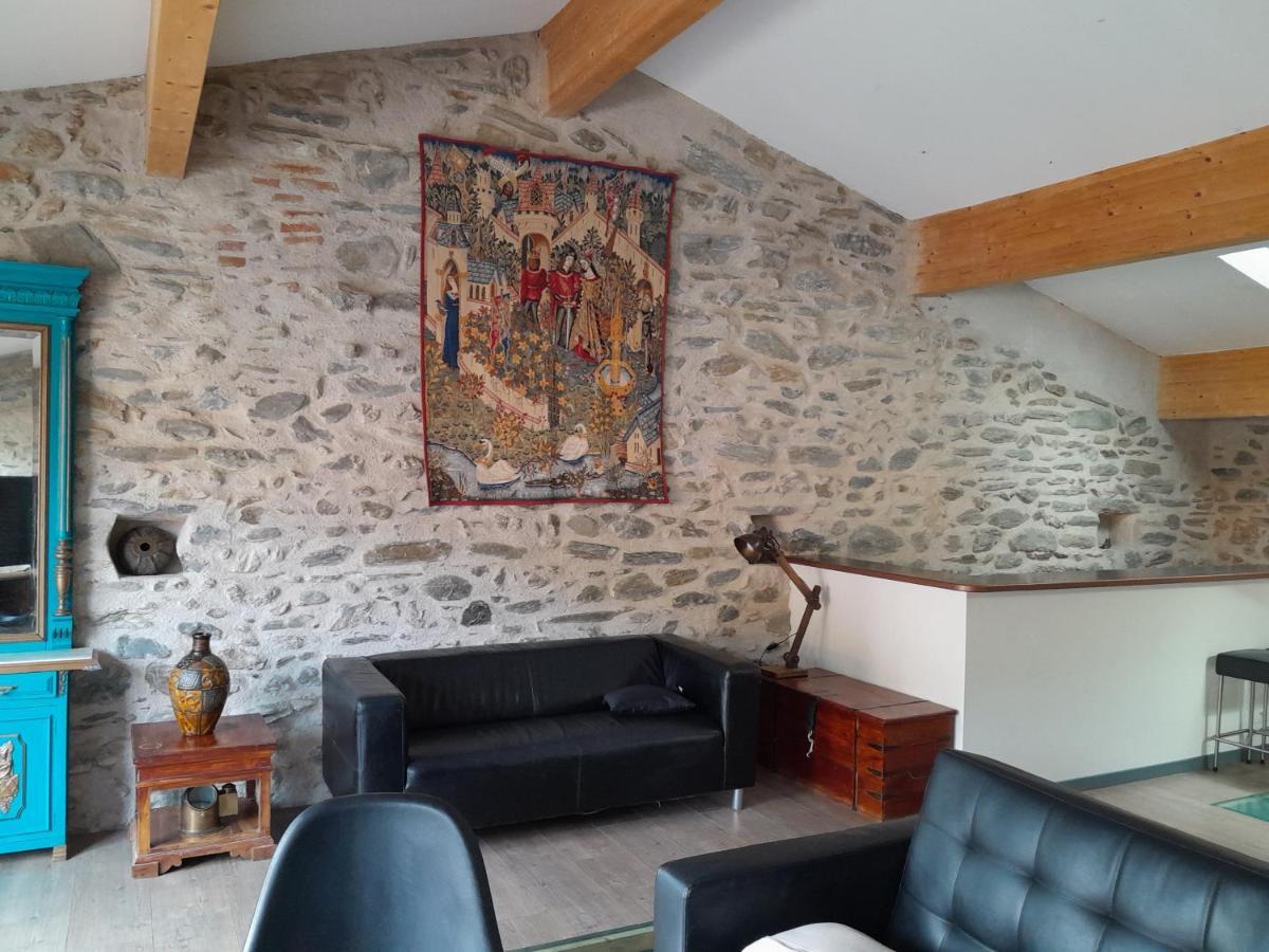 Вилла Loft Vue Montagne Rigarda Экстерьер фото